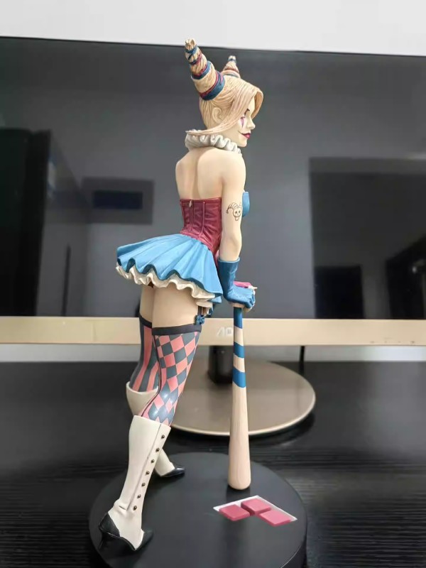 DC Direct Harley Quinn by ENRICO MARINI Sexy Hot baby 1/6 Sculpture