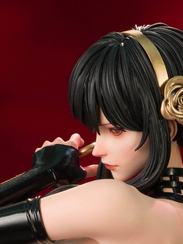 Creation Studio Spy×Family Yor Forger Hot Sexy 1/4 Statue Deluxe Version