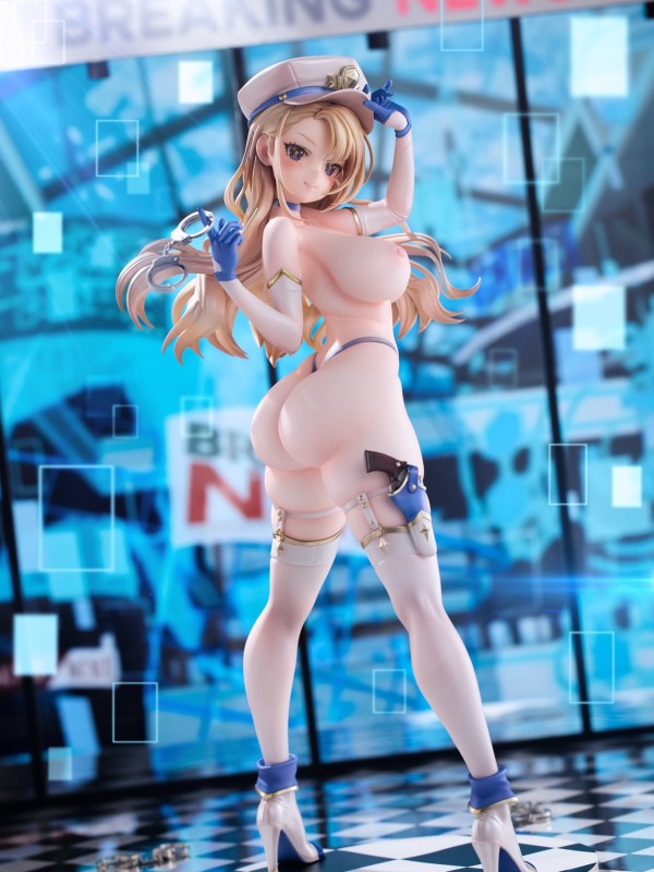 Lovely Cosmic Police Hot Sexy 1/6 Statue