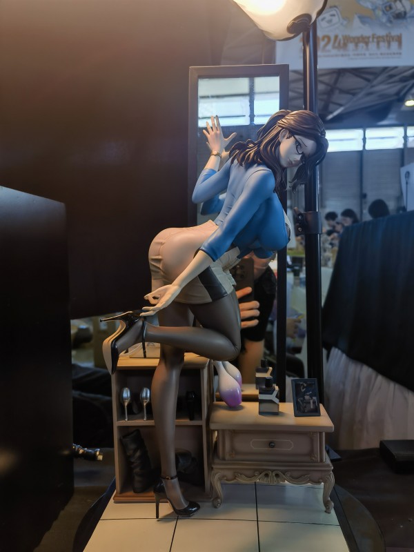 POP Studio 井上アイリス Hot Sexy 1/4 Statue