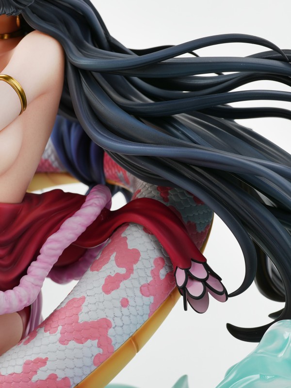 HuanXi Studio One Piece Boa Hancock above Cloud Hot Sexy 1/4 Statue