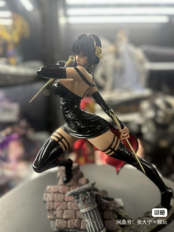 Creation Studio Spy×Family Yor Forger Hot Sexy 1/4 Statue Deluxe Version